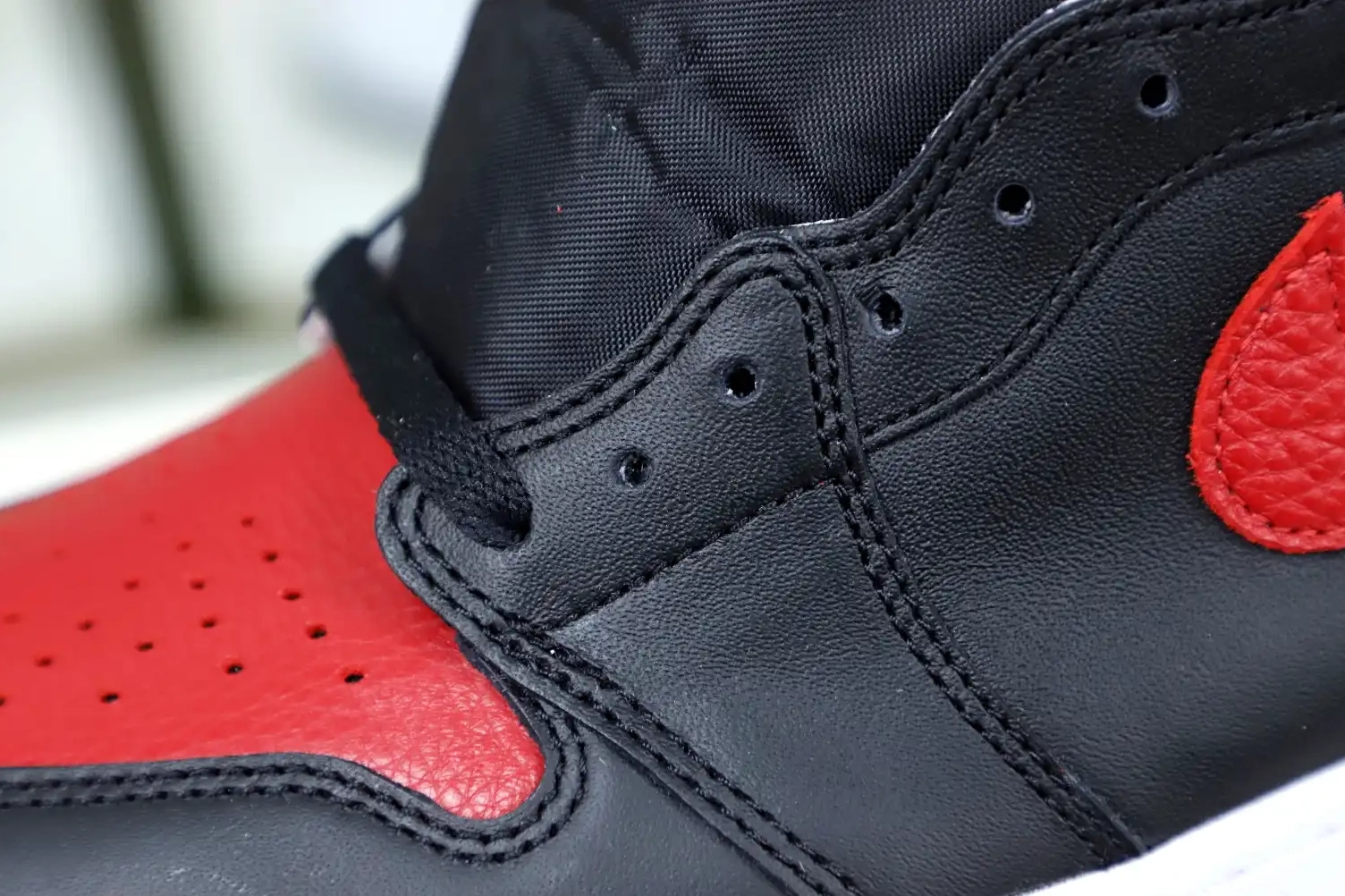 OG JORDAN 1 HIGH 'BRED' AIR Kimikick RETRO 0720